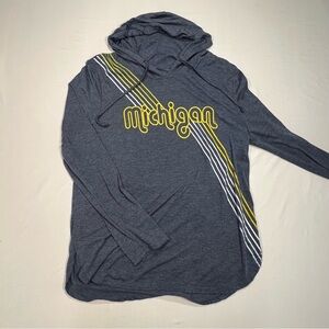 Colosseum University of Michigan Wolverines Women's Blue Lightweight Hoodie XL